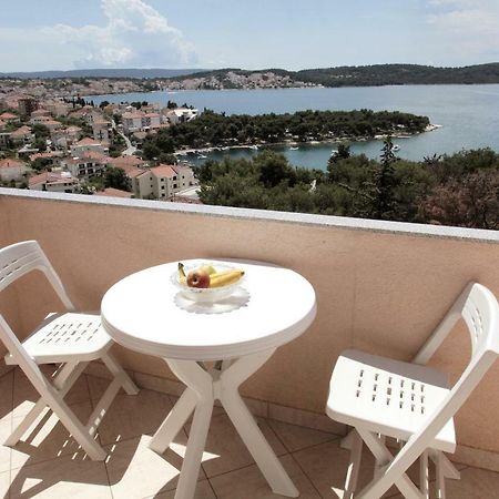 Appartement Mia à Trogir Extérieur photo