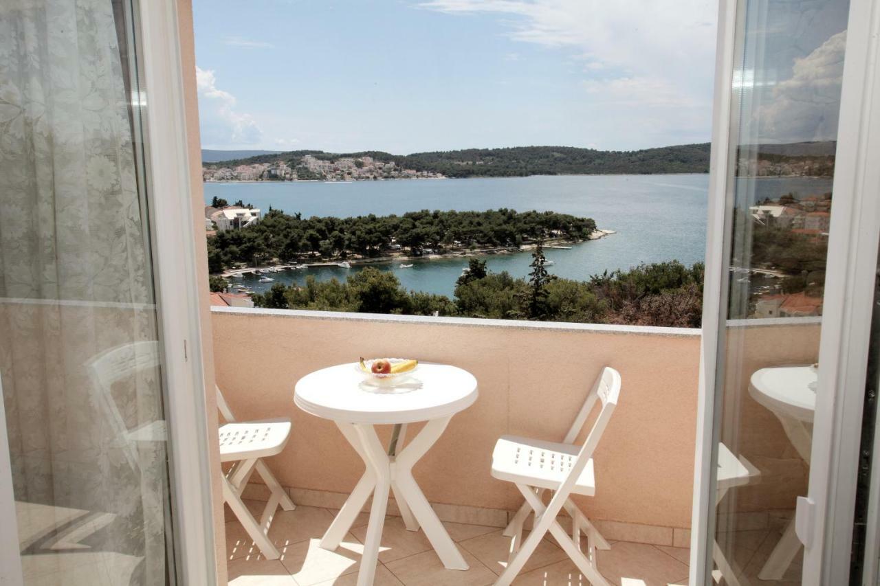Appartement Mia à Trogir Extérieur photo